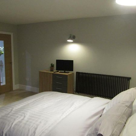 The Apartment, Lower Ground Floor, Clarendon Place Leamington Spa Bagian luar foto